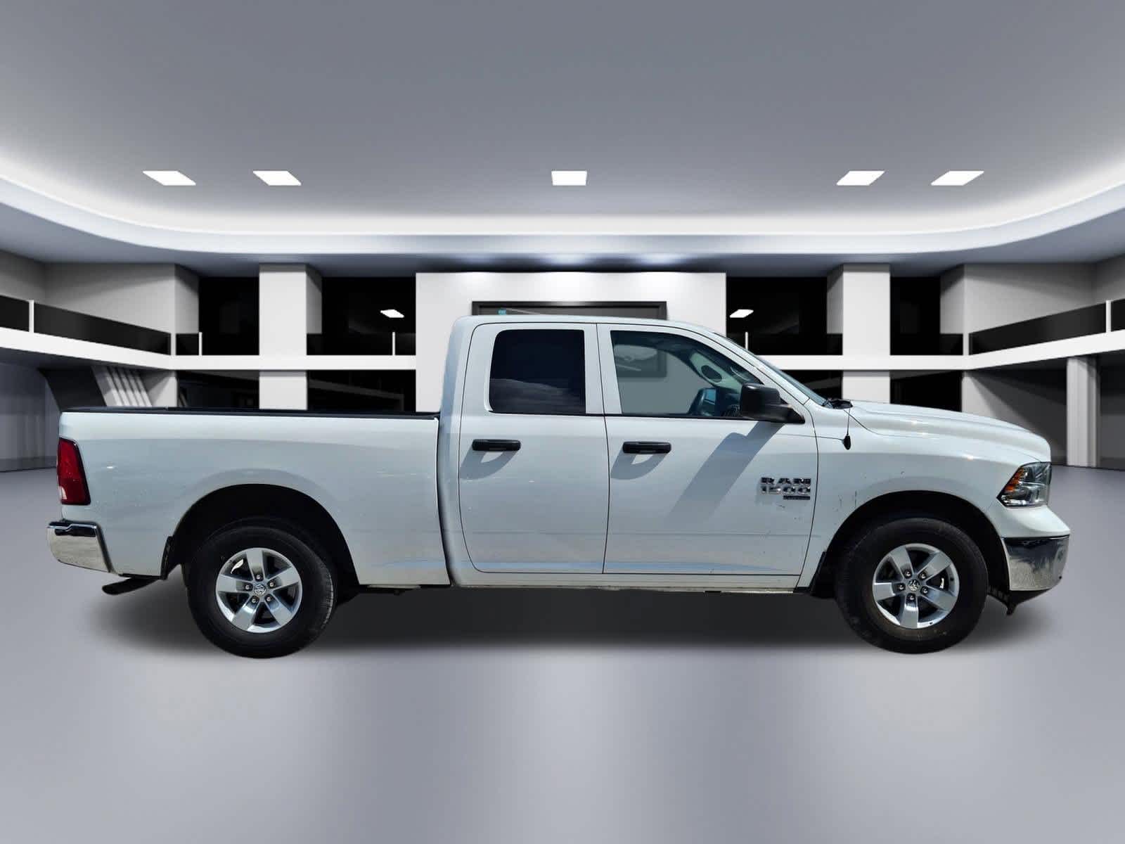Thumbnail: 2024 RAM 1500 Classic - 7