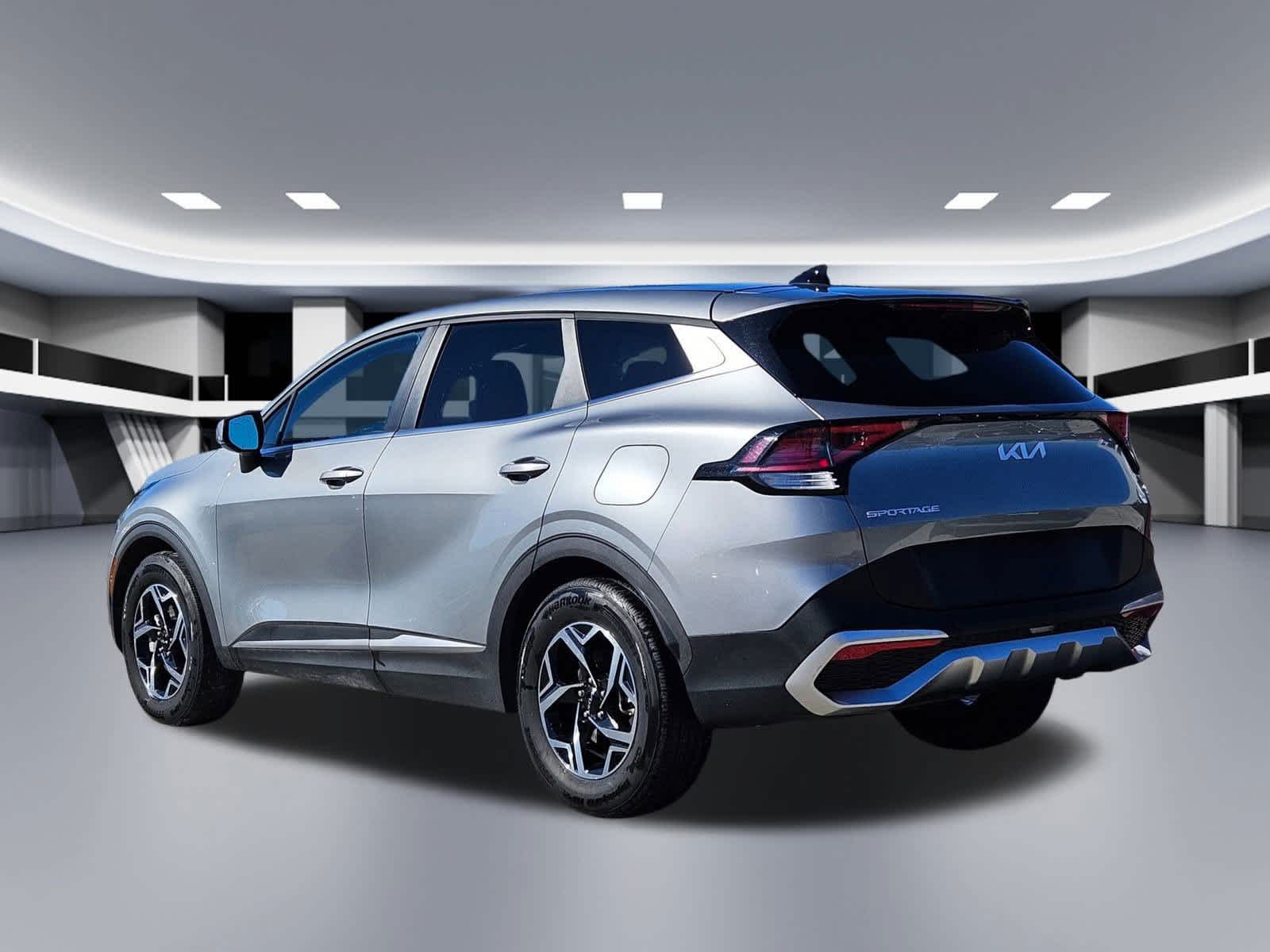 Thumbnail: 2024 Kia Sportage - 3