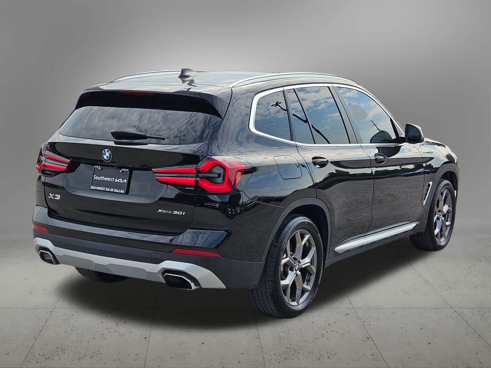 Thumbnail: 2022 BMW X3 - 6