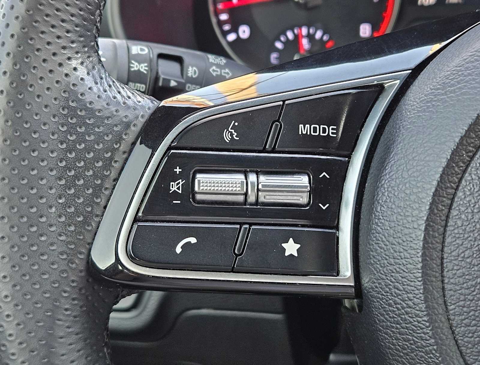 Thumbnail: 2024 Kia Forte - 27