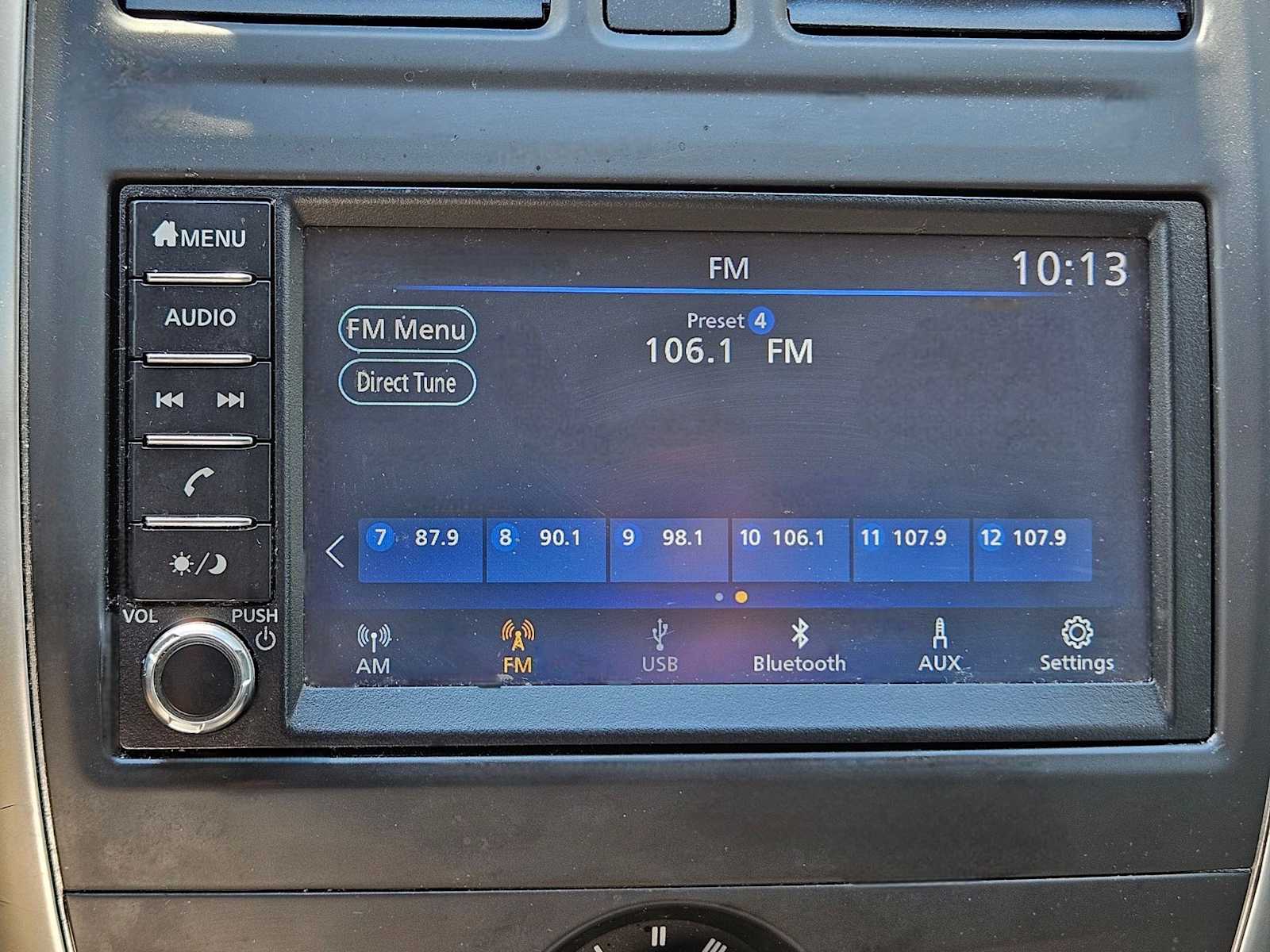 Thumbnail: 2019 Nissan Versa - 22