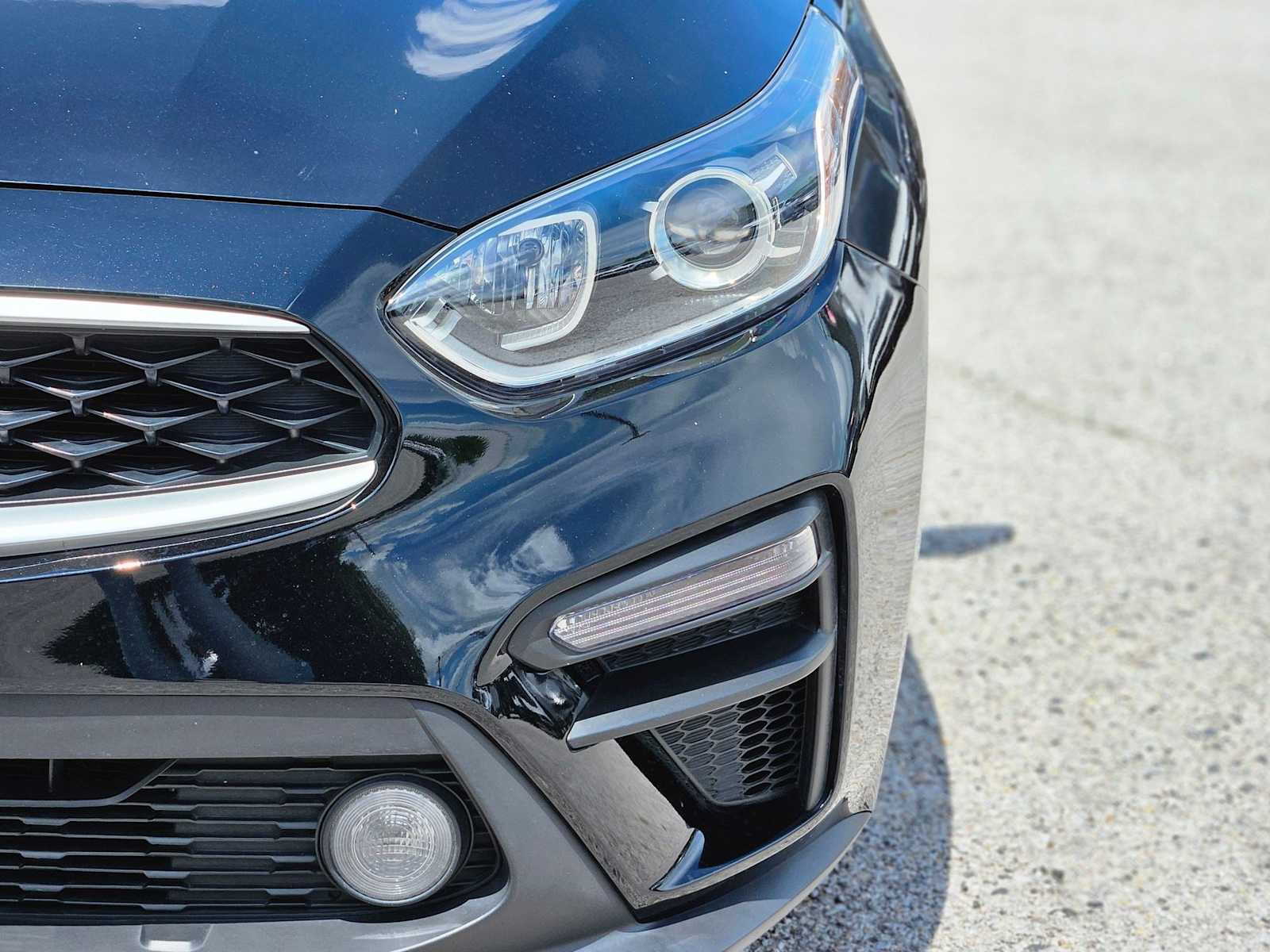 Thumbnail: 2021 Kia Forte - 10