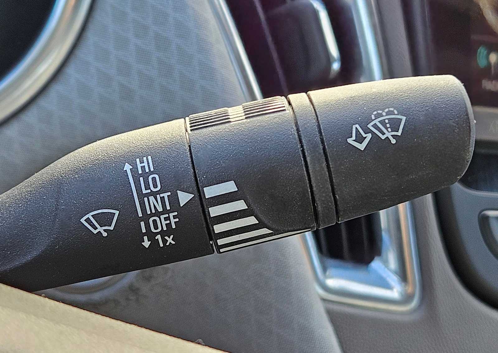 Thumbnail: 2016 Chevrolet Malibu - 15