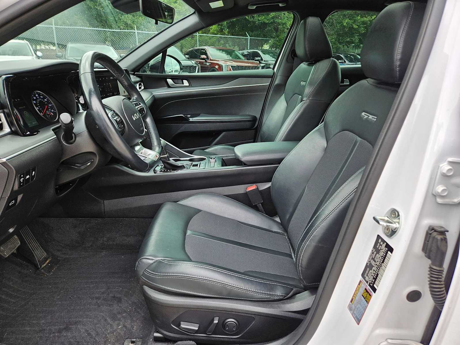 2022 Kia K5 GT-Line 15