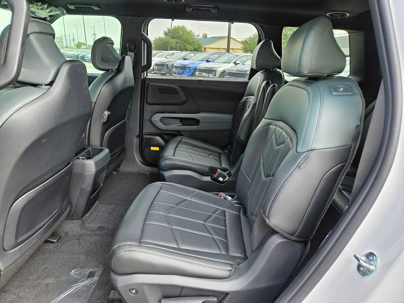 Thumbnail: 2027 Kia Telluride - 13