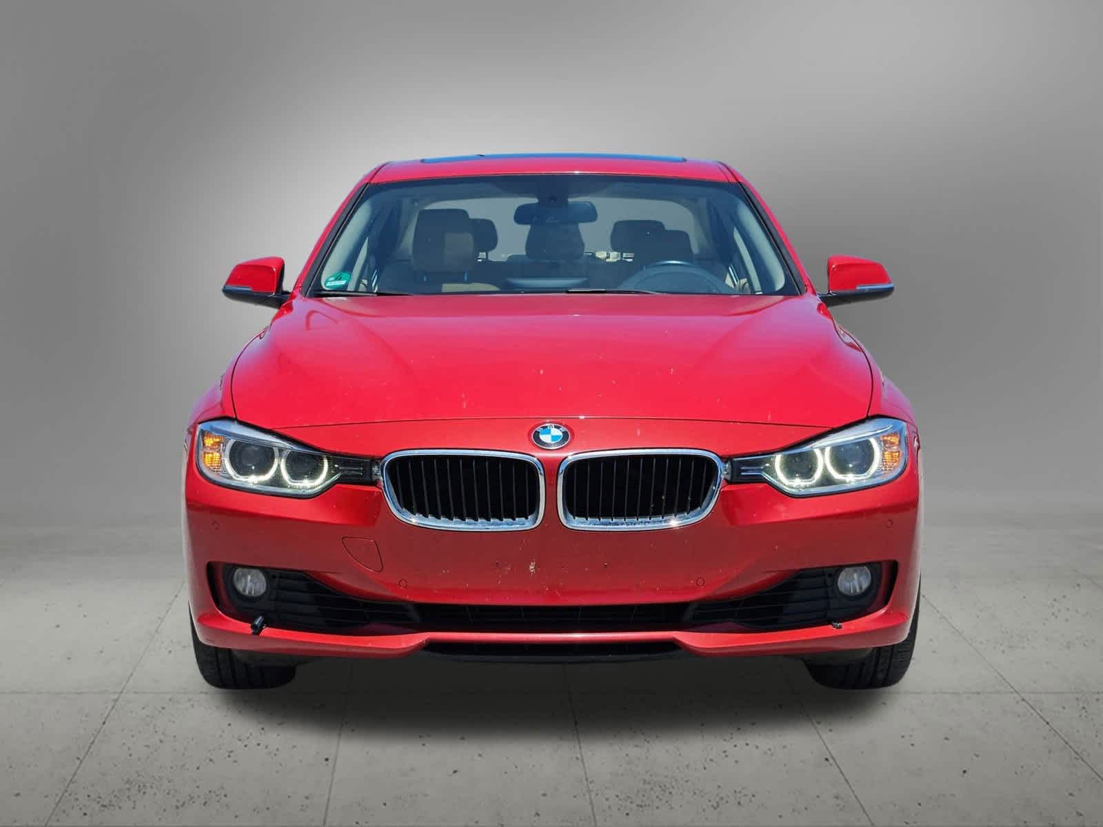 Thumbnail: 2015 BMW 3 Series - 9