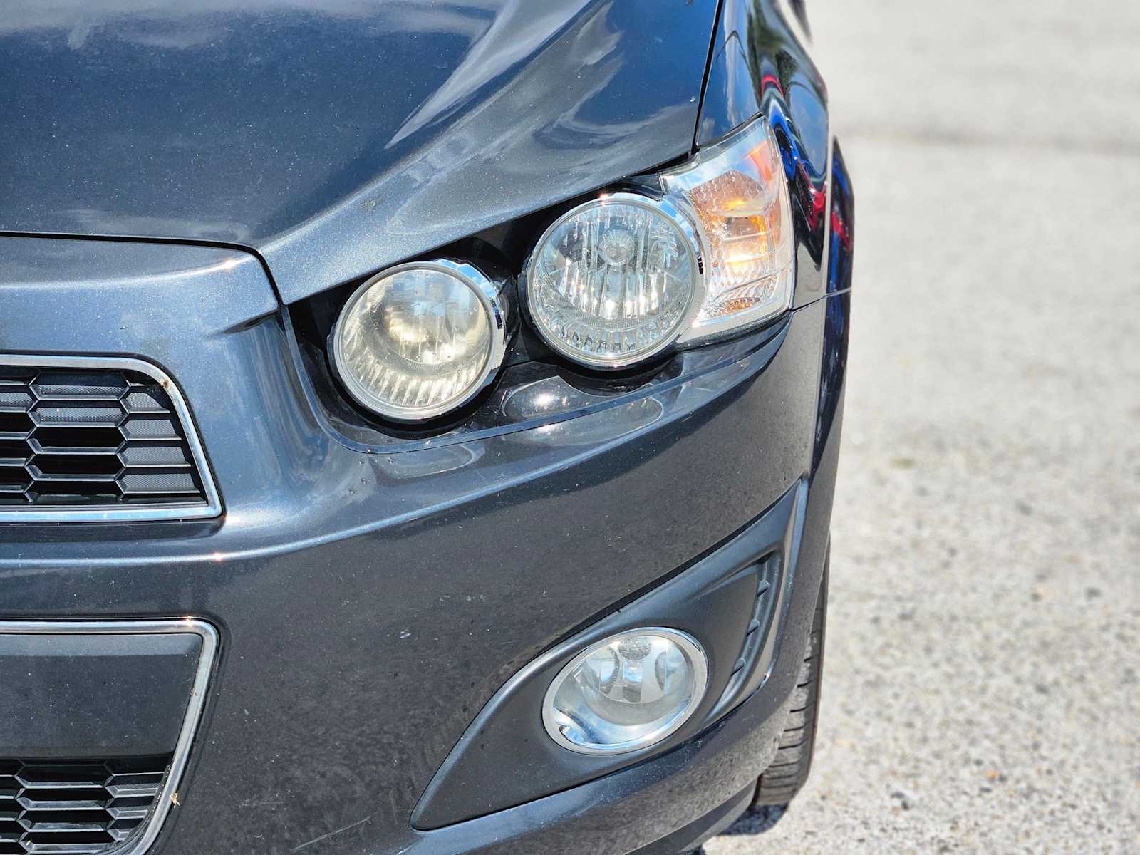 Thumbnail: 2015 Chevrolet Sonic - 10