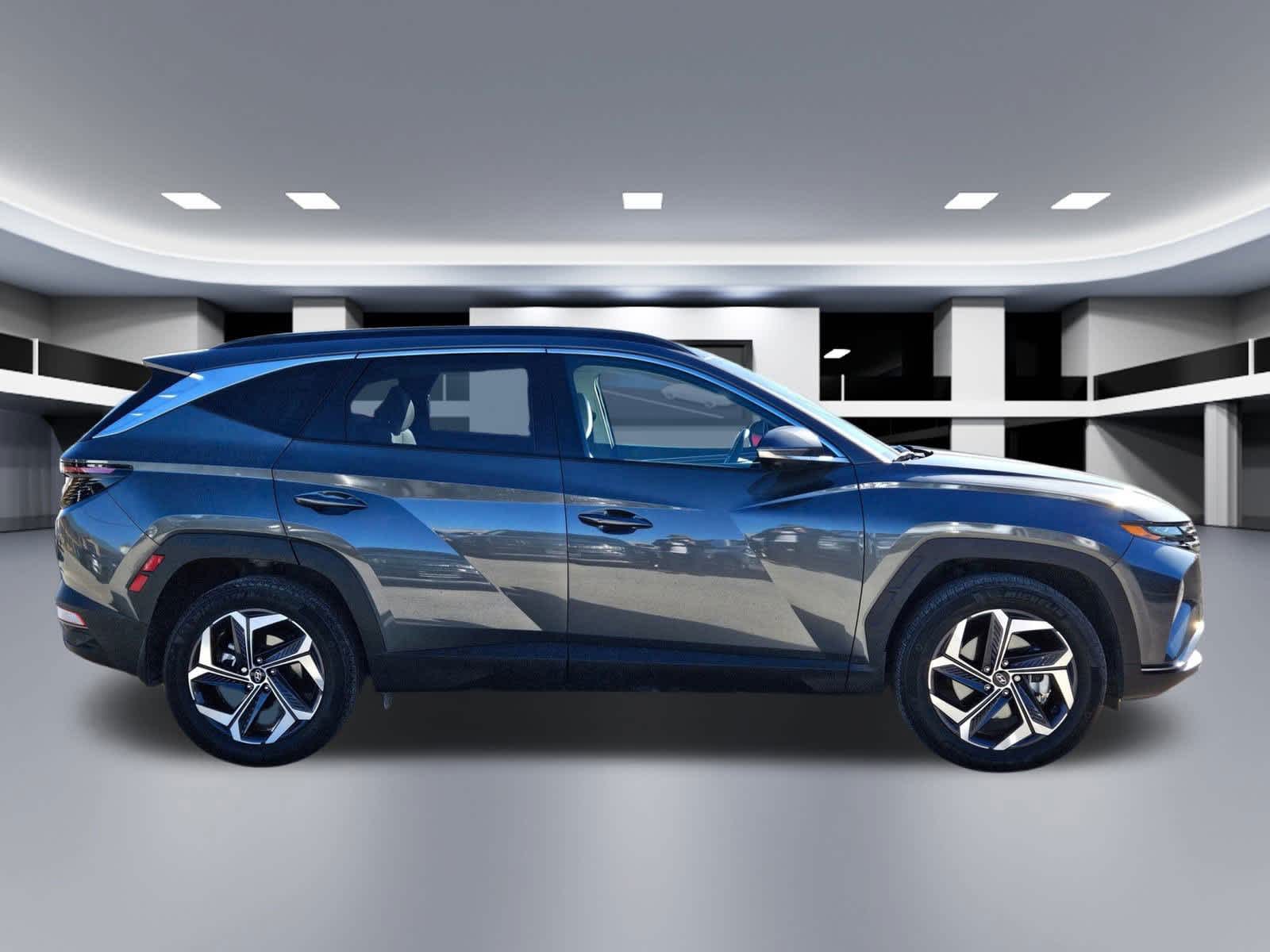 Thumbnail: 2022 Hyundai Tucson - 7