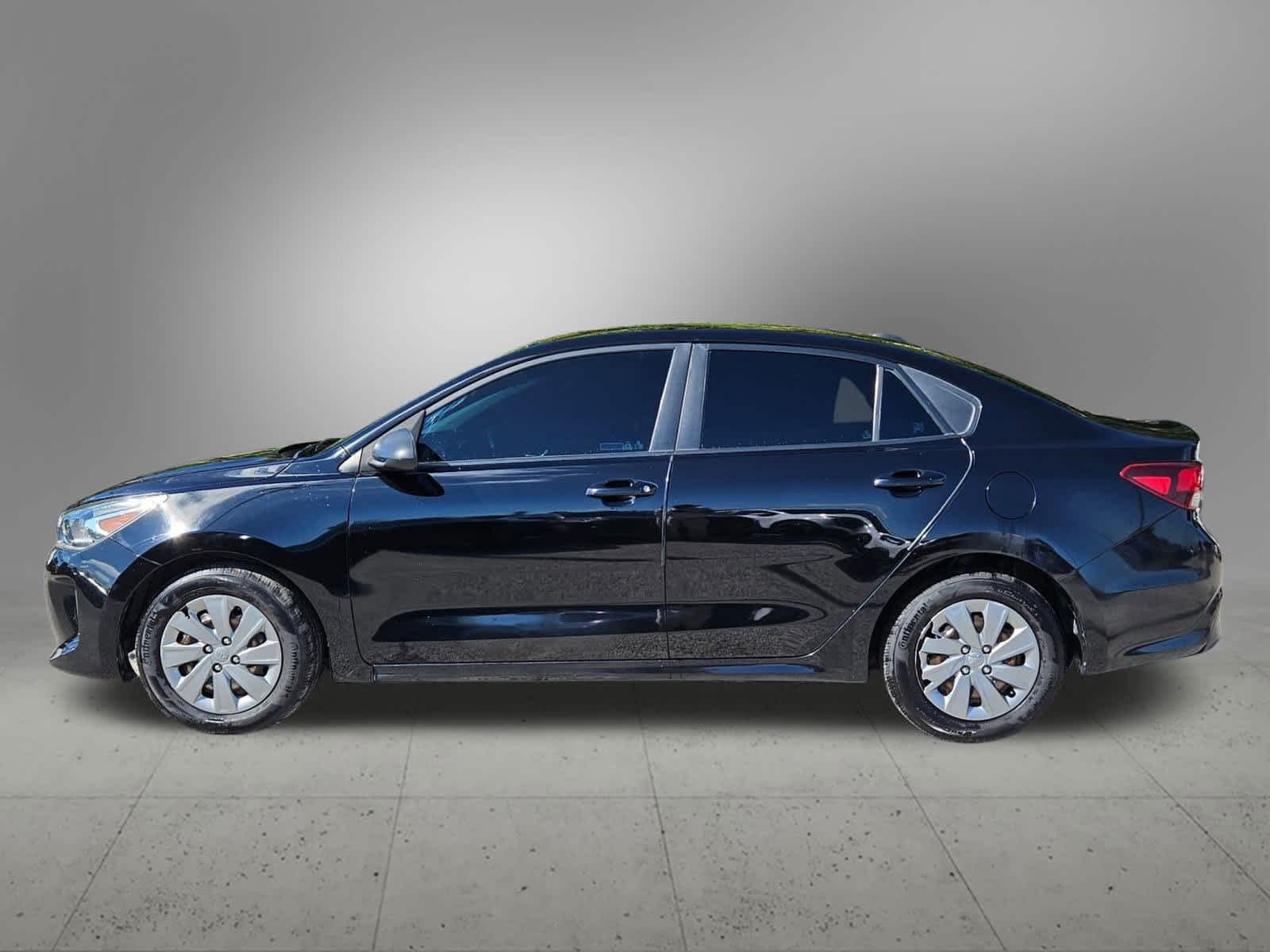 2020 Kia Rio S photo 2