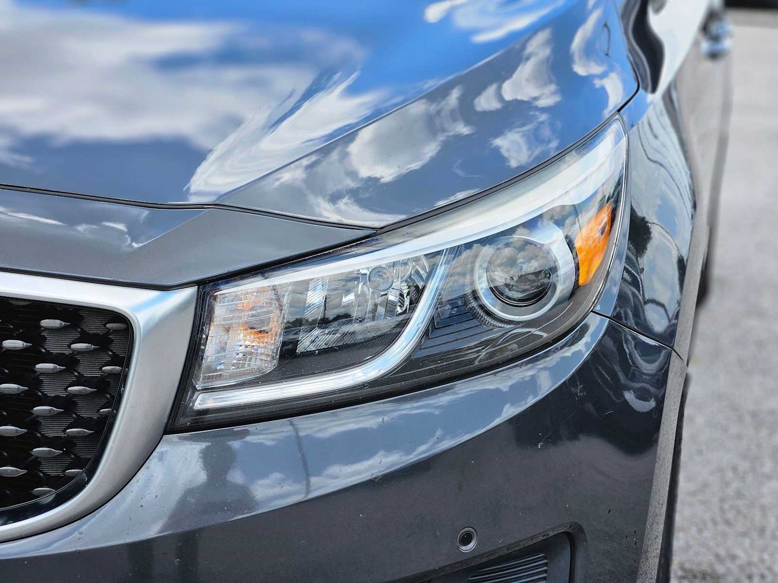 Thumbnail: 2017 Kia Sedona - 9
