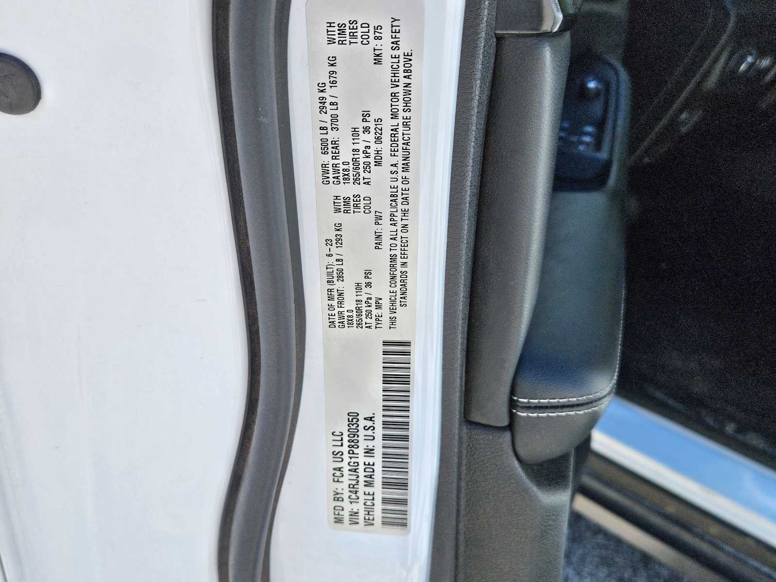 Thumbnail: 2023 Jeep Grand Cherokee L - 30