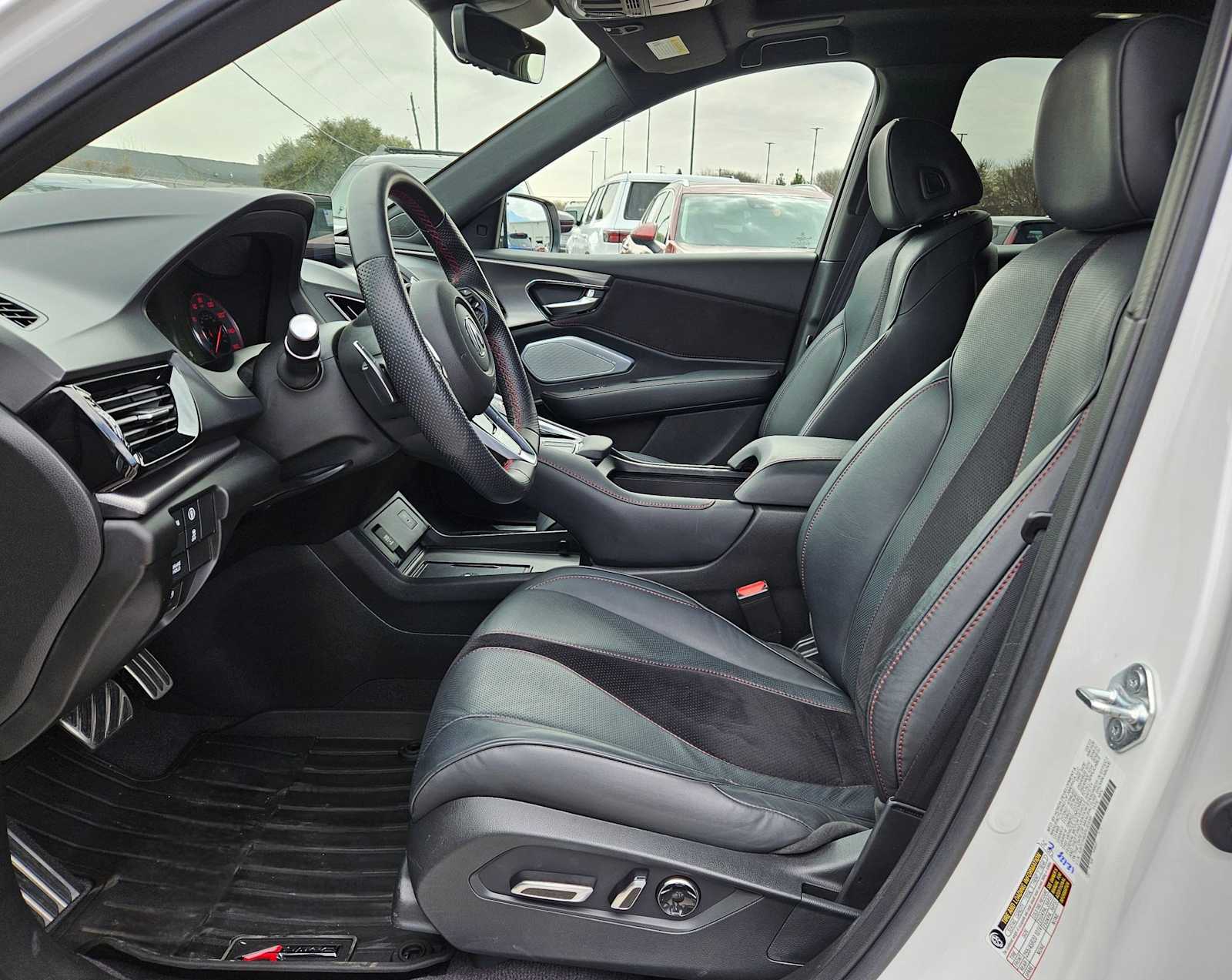 Thumbnail: 2023 Acura RDX - 17