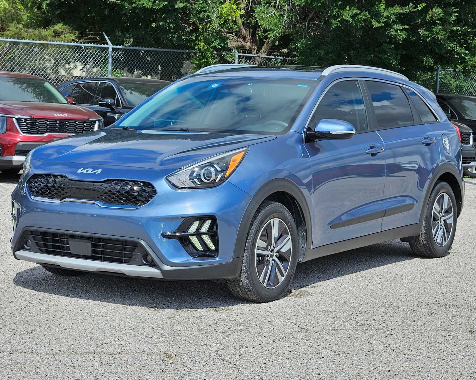Thumbnail: 2022 Kia Niro - 9