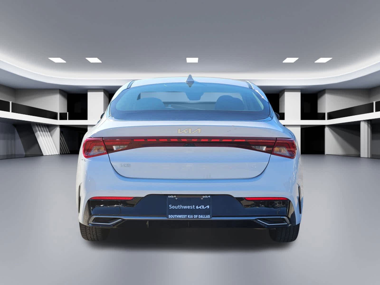 Thumbnail: 2023 Kia K5 - 5