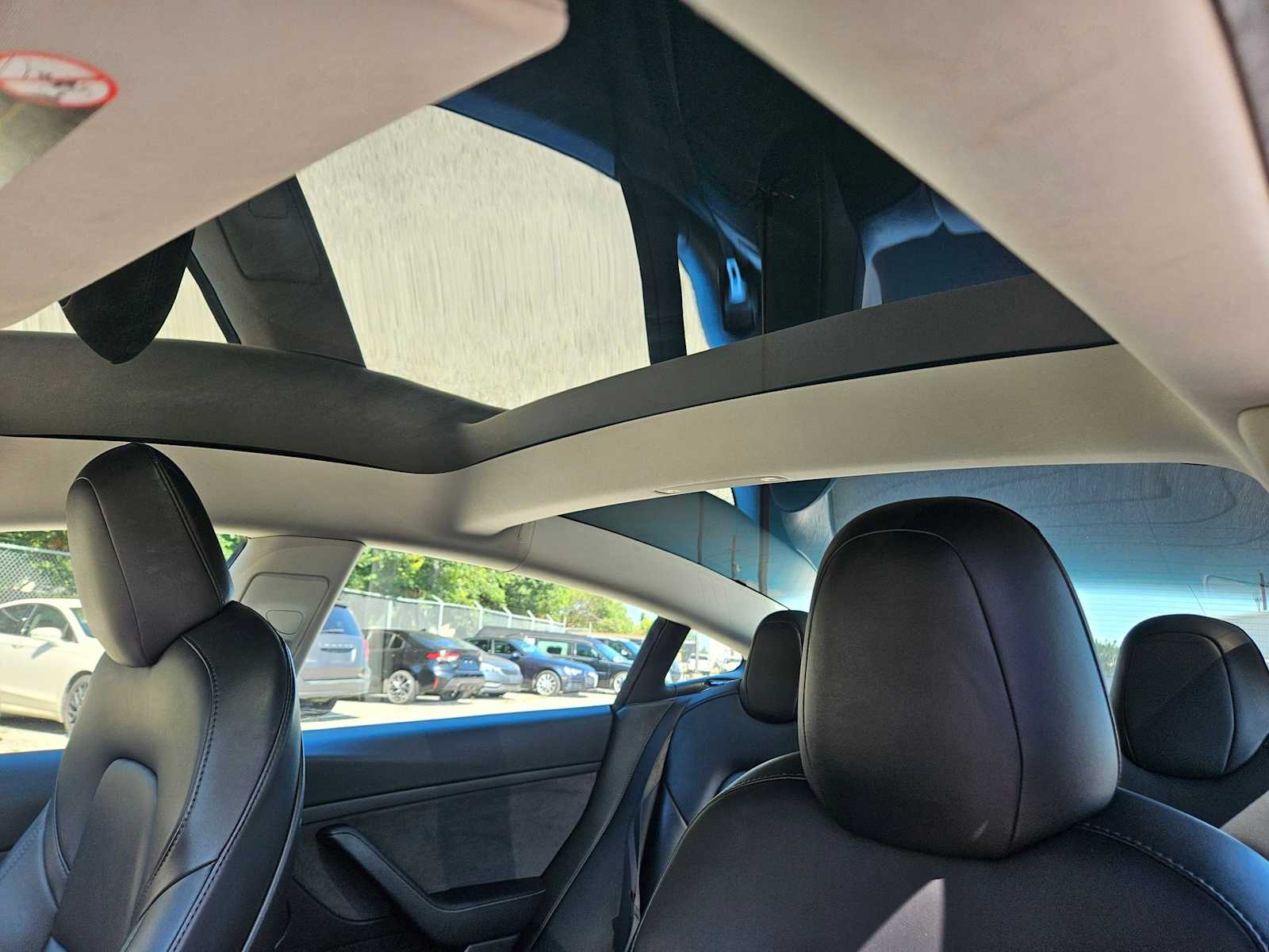 Thumbnail: 2021 Tesla Model 3 - 15