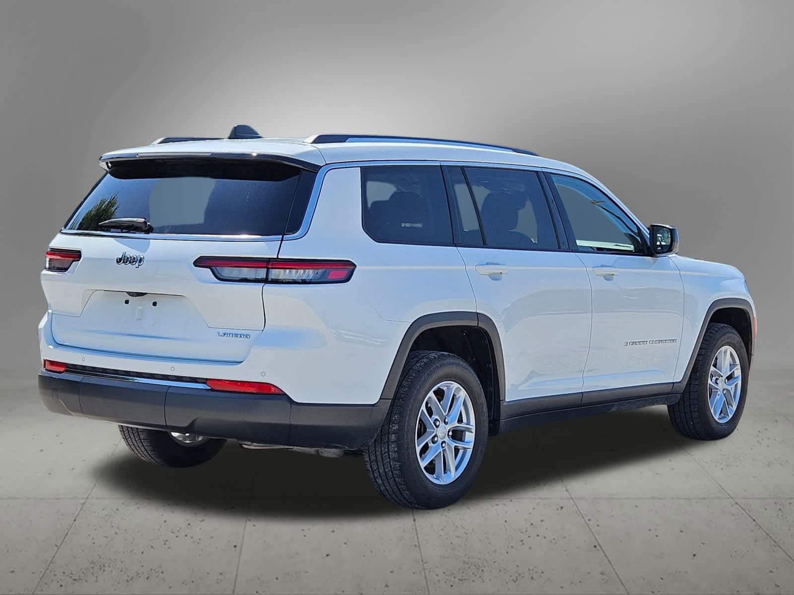 Thumbnail: 2023 Jeep Grand Cherokee L - 5