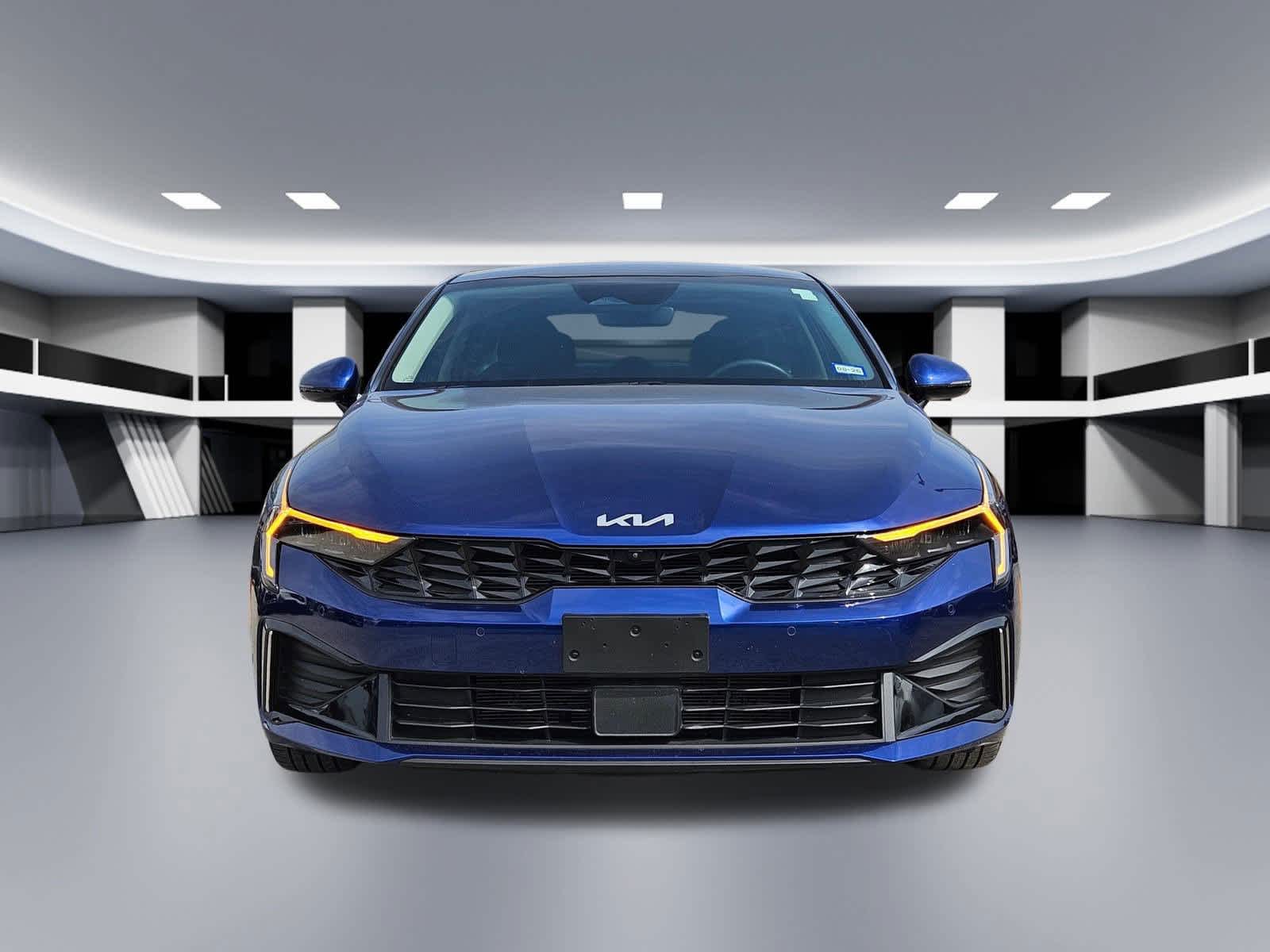 Thumbnail: 2025 Kia K5 - 9