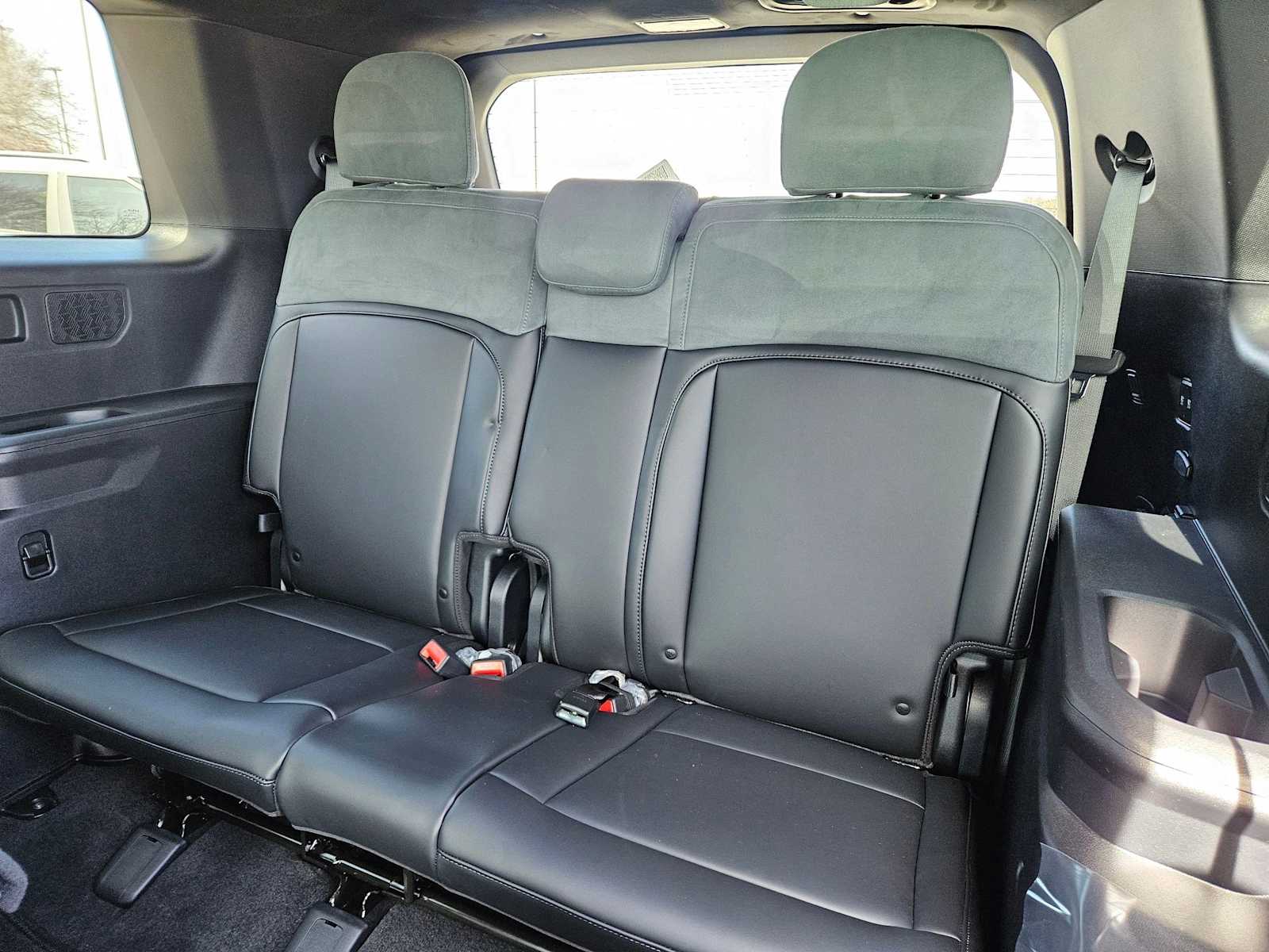 Thumbnail: 2027 Kia Telluride - 22