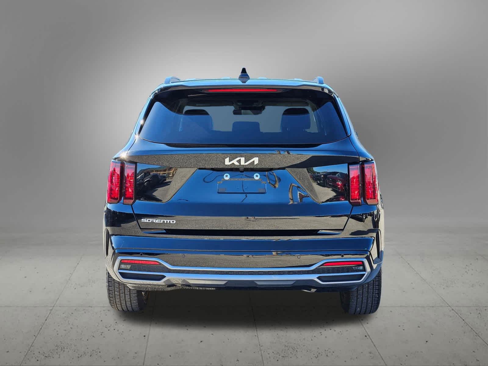 2023 Kia Sorento S photo 4