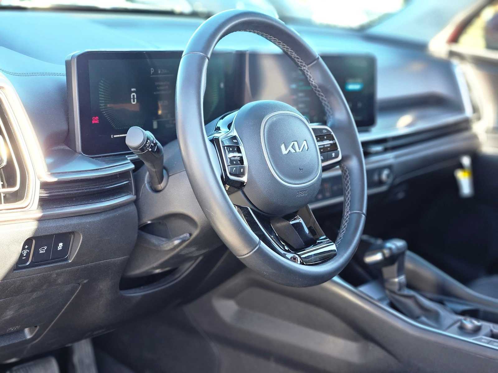 Thumbnail: 2024 Kia Sorento - 2