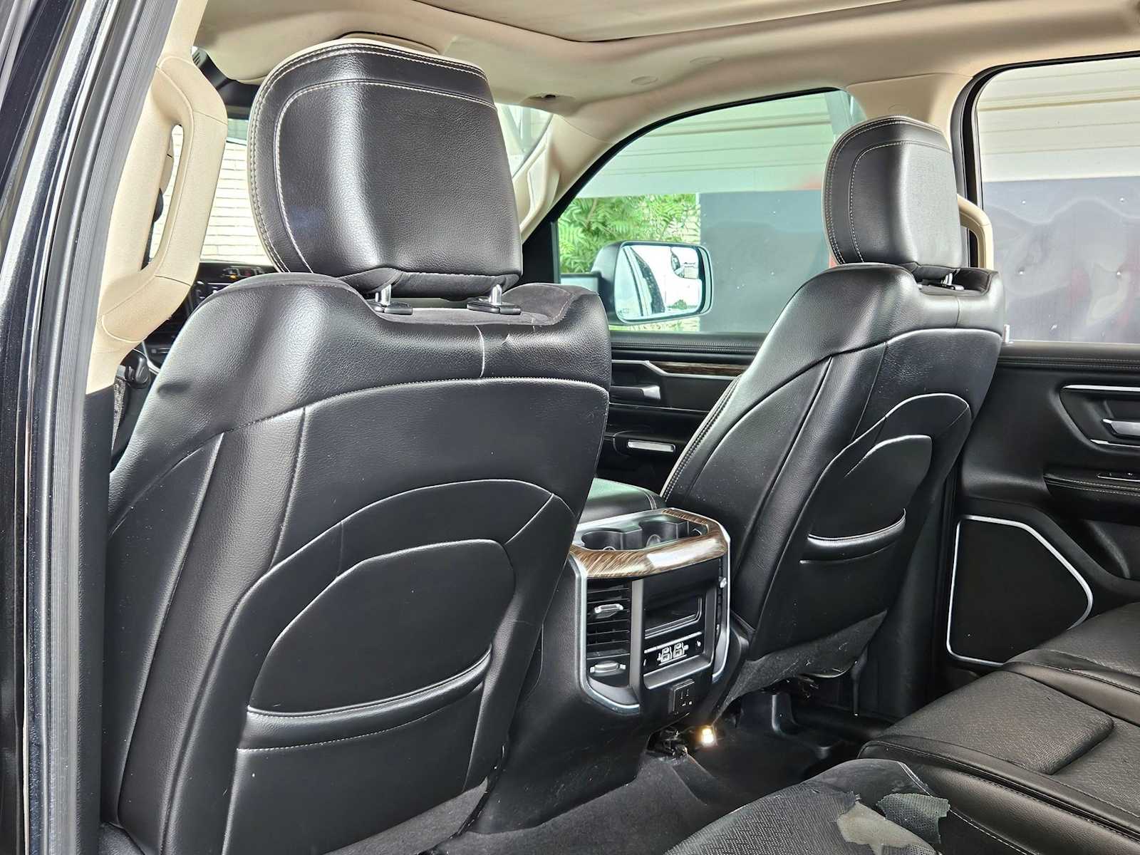 Thumbnail: 2019 RAM 1500 - 13