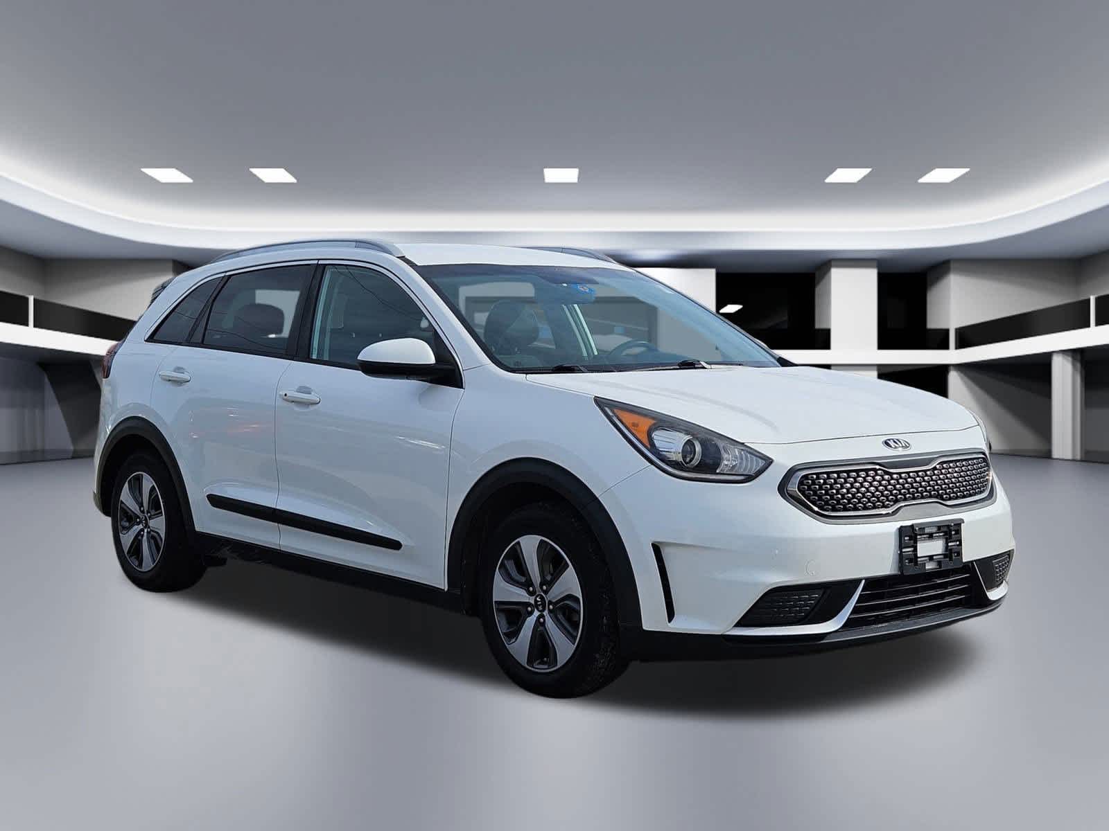 Thumbnail: 2018 Kia Niro - 8