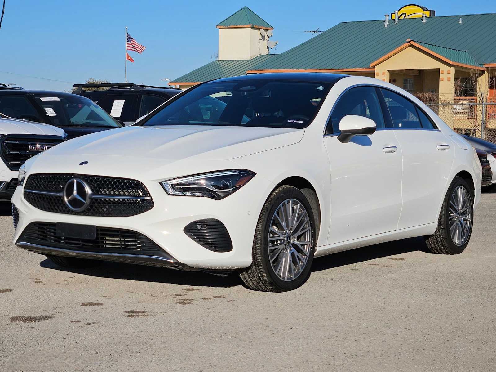 Thumbnail: 2025 Mercedes-Benz CLA - 10