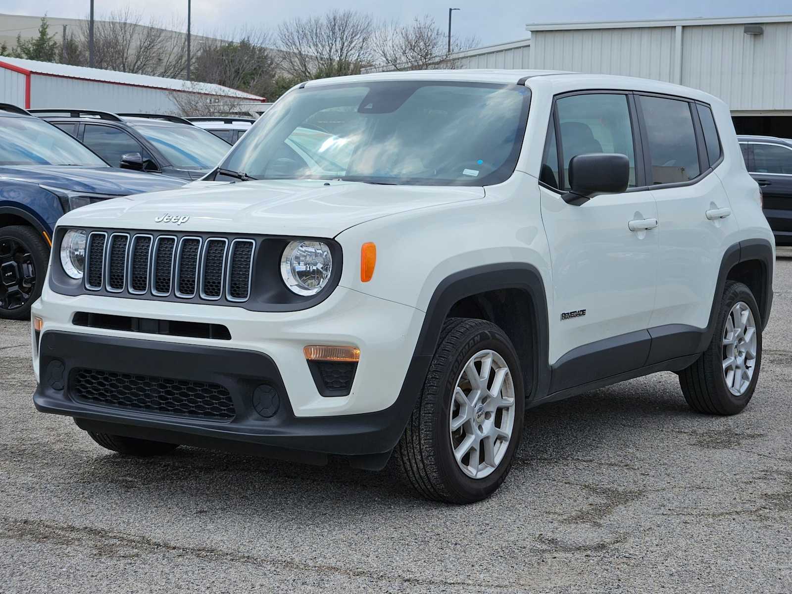Thumbnail: 2023 Jeep Renegade - 10