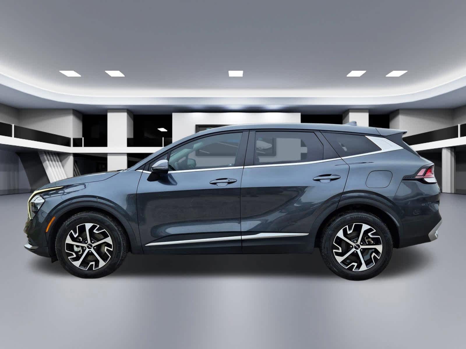 Thumbnail: 2023 Kia Sportage - 2