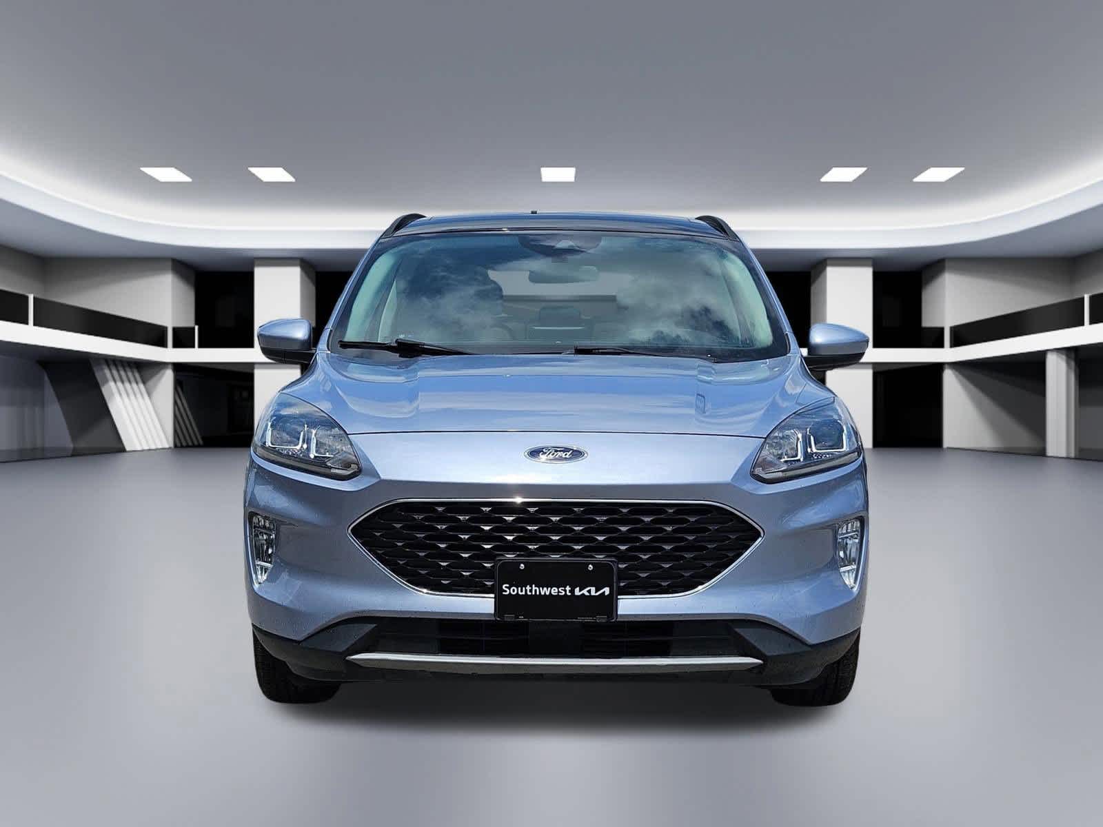 Thumbnail: 2022 Ford Escape - 8