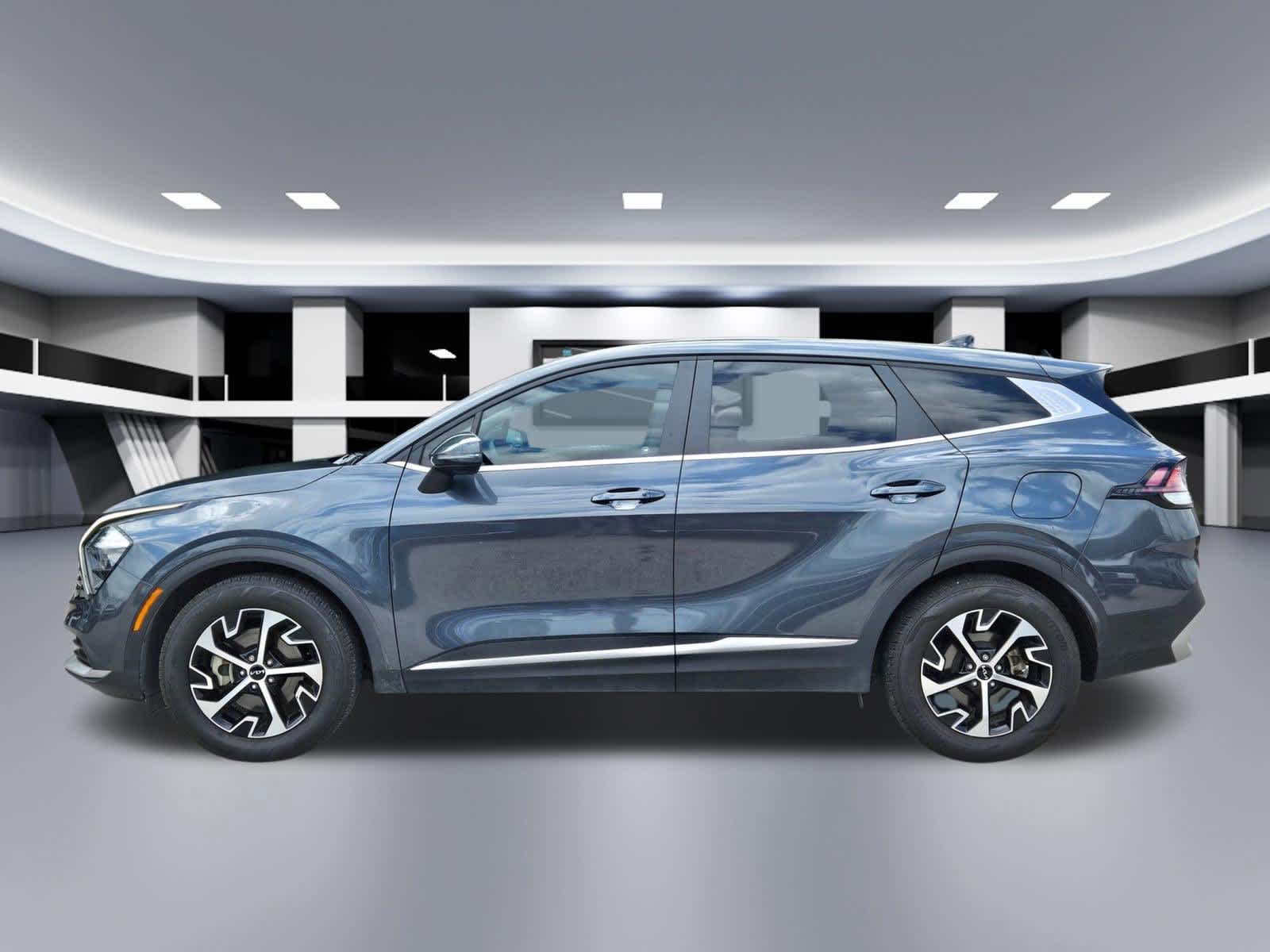 Thumbnail: 2023 Kia Sportage - 2