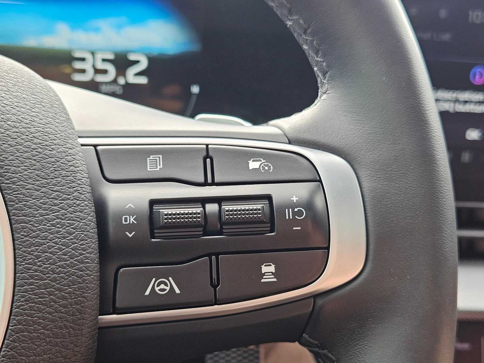 Thumbnail: 2025 Kia Sportage - 21