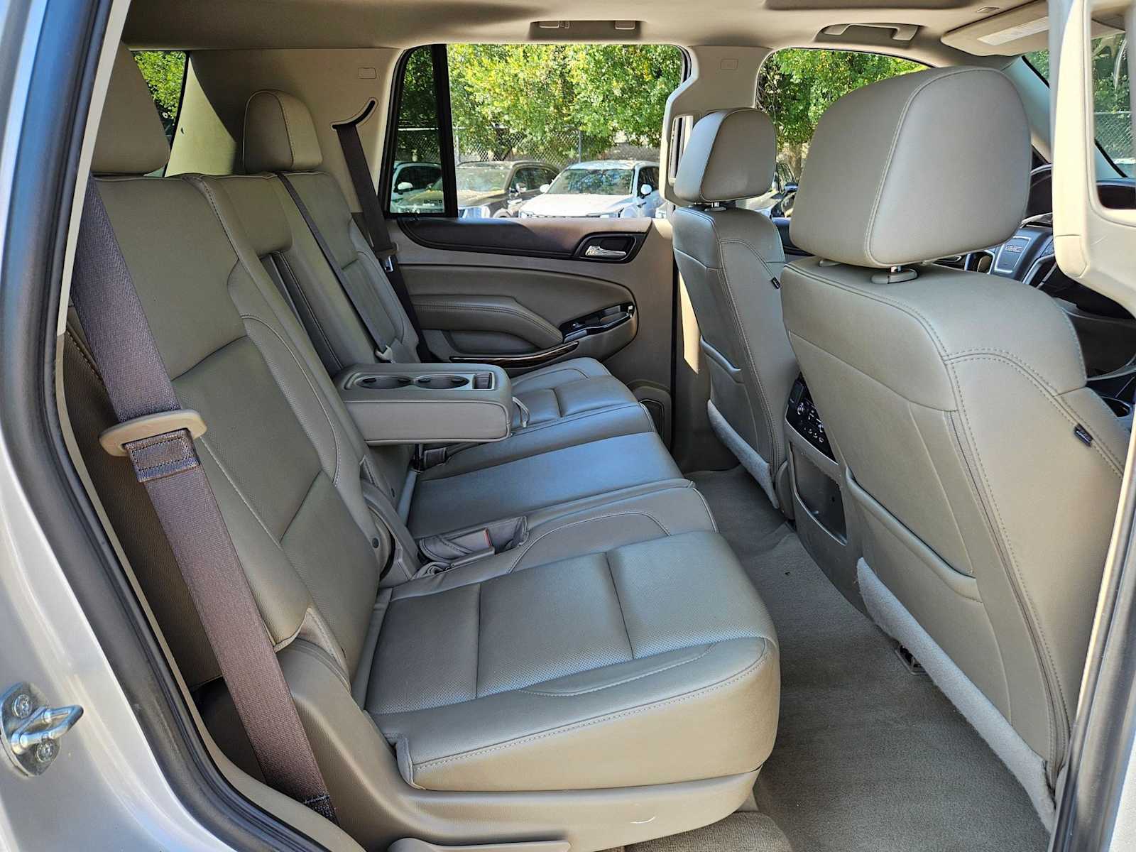 Thumbnail: 2020 GMC Yukon - 22