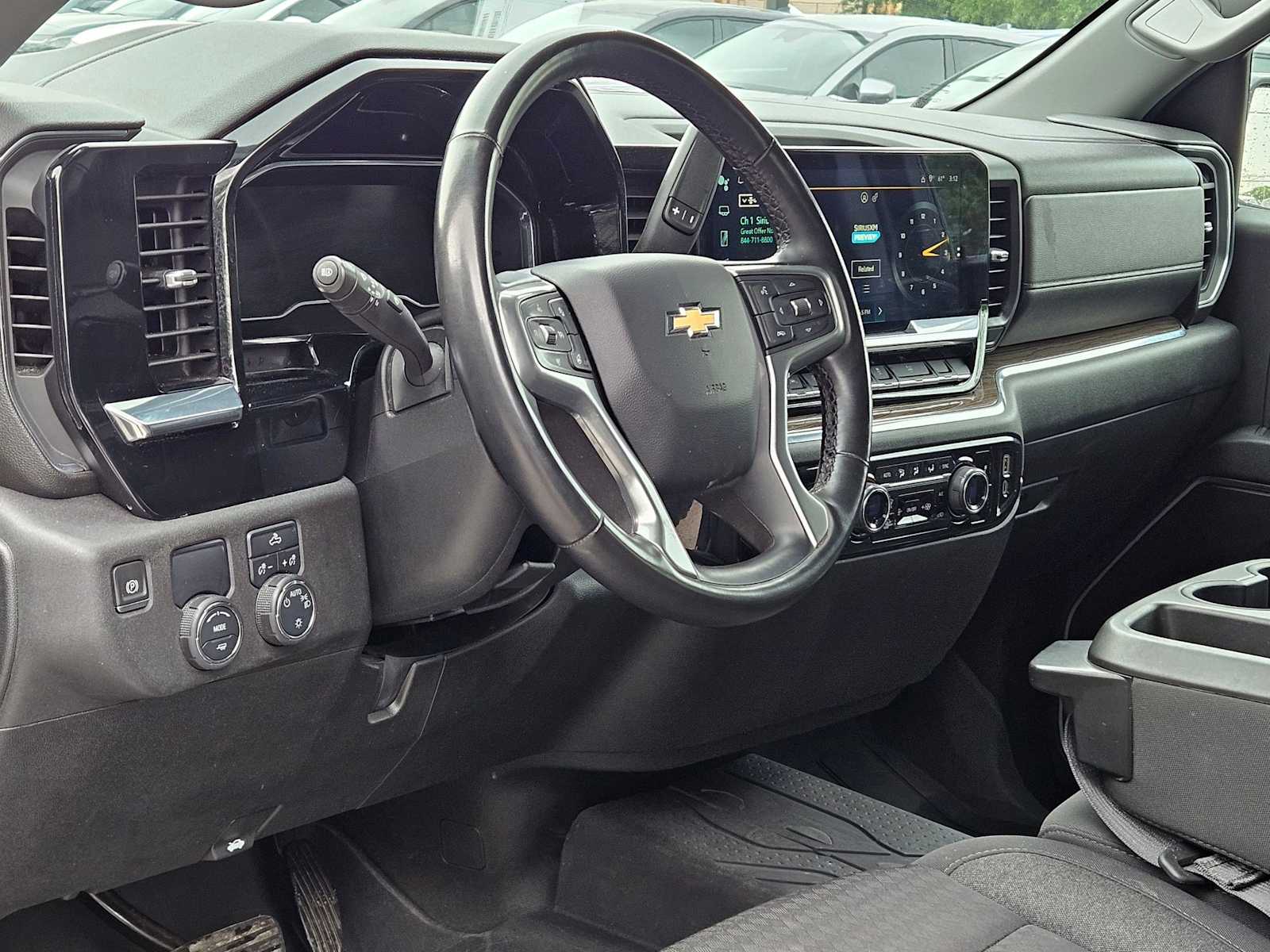 Thumbnail: 2024 Chevrolet Silverado 1500 - 2