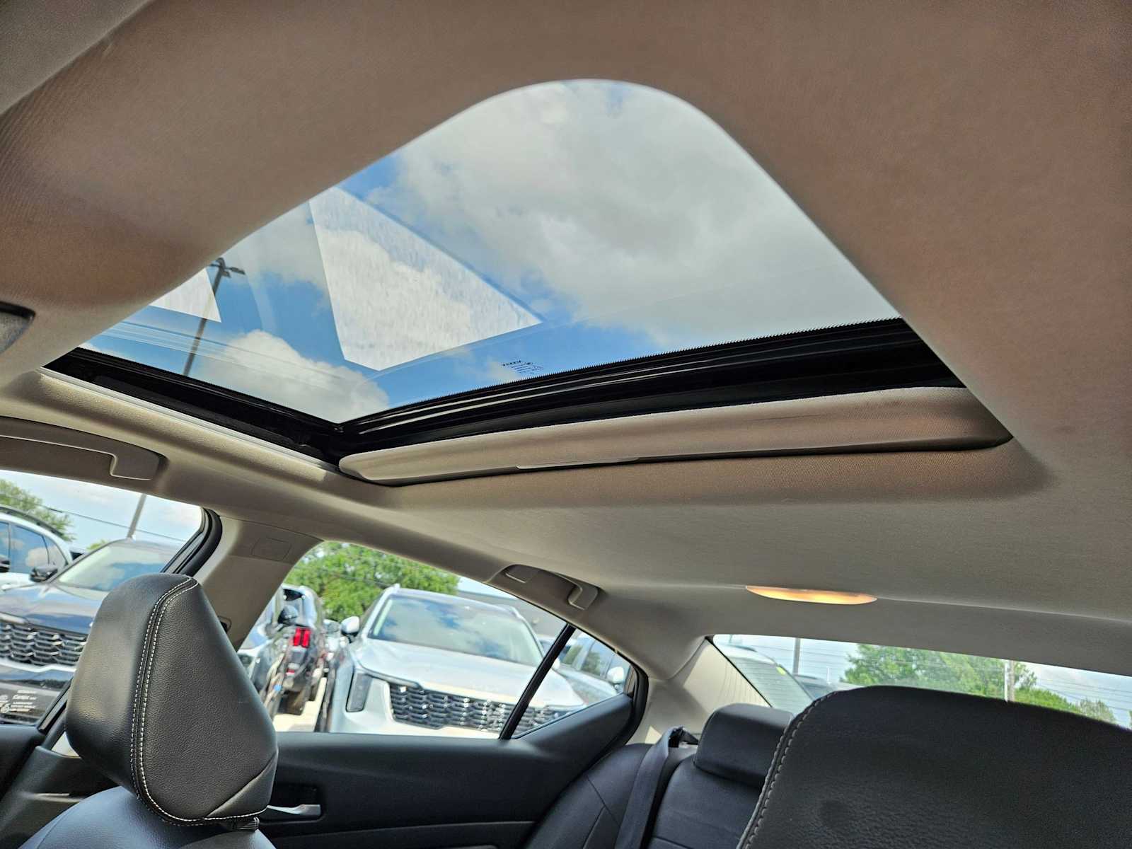 Thumbnail: 2024 Nissan Altima - 17