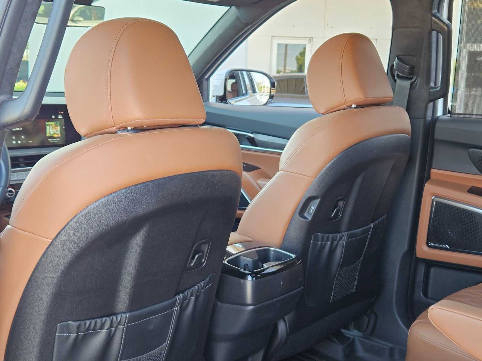 Thumbnail: 2024 Kia Telluride - 17