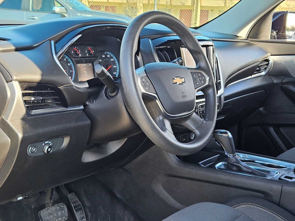 Used 2020 Chevrolet Traverse LS w/1LS SUV