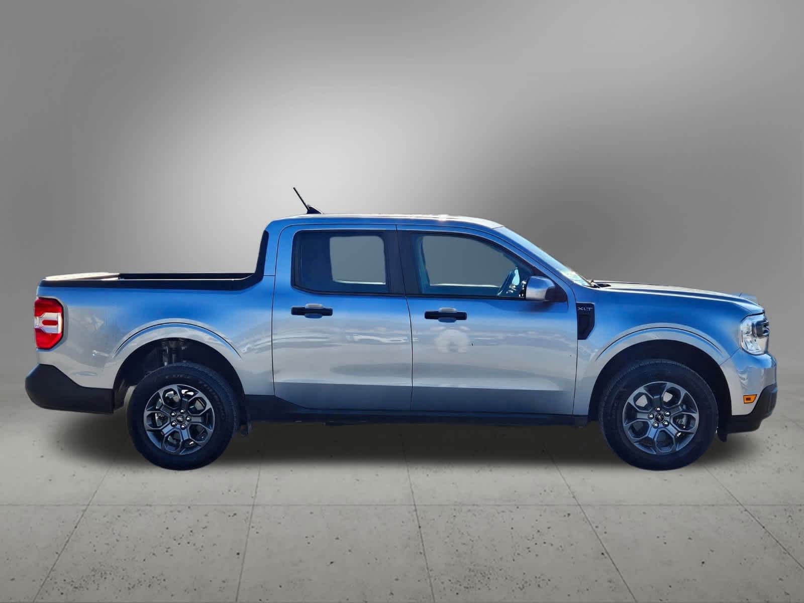 Thumbnail: 2022 Ford Maverick - 8