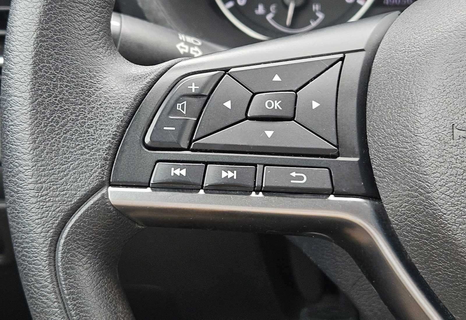 Thumbnail: 2024 Nissan Sentra - 18