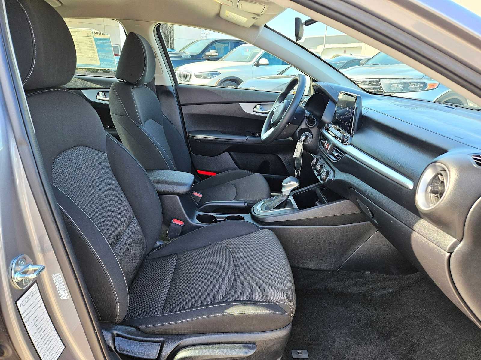 Thumbnail: 2024 Kia Forte - 22