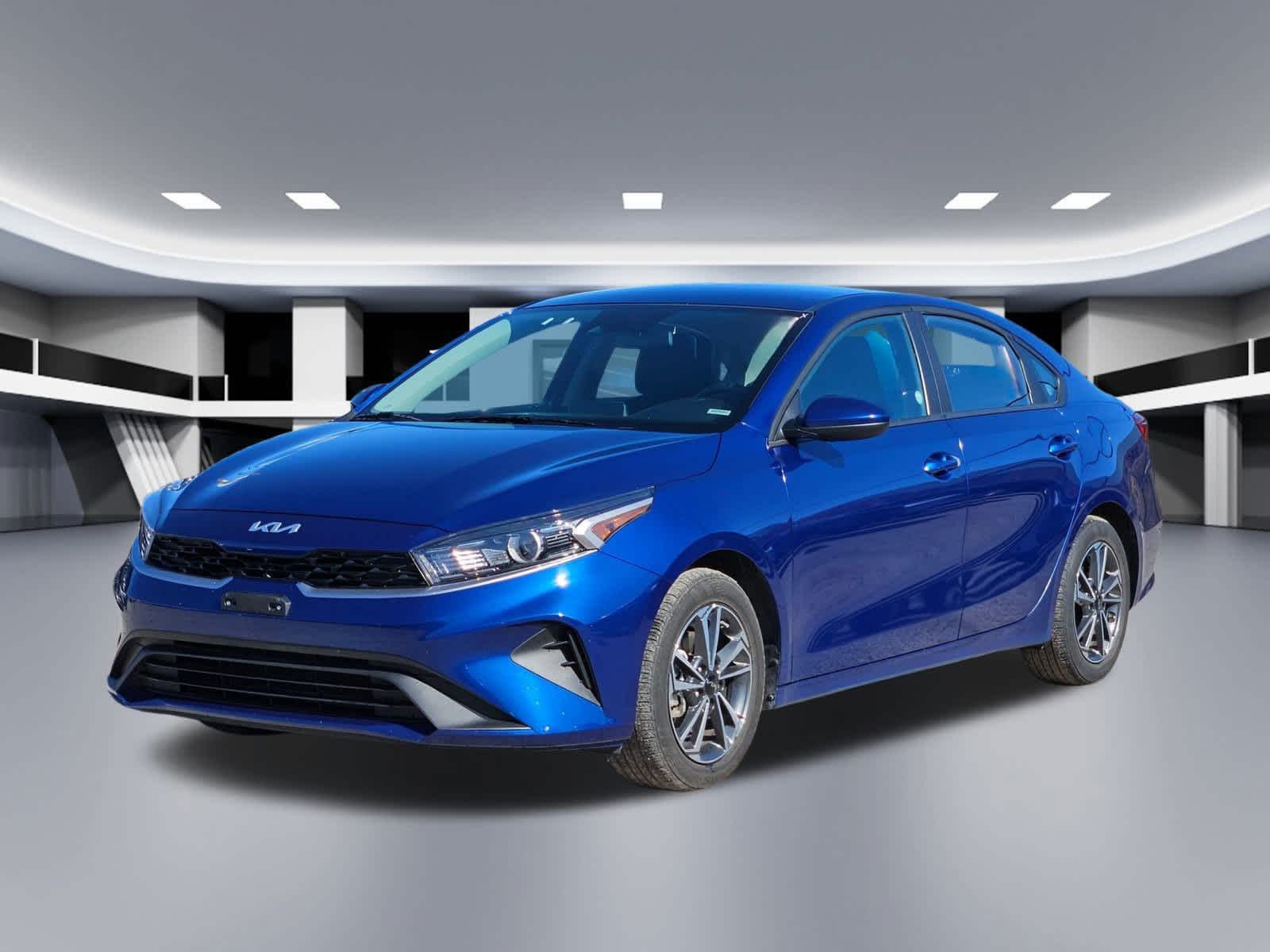 Thumbnail: 2024 Kia Forte - 9