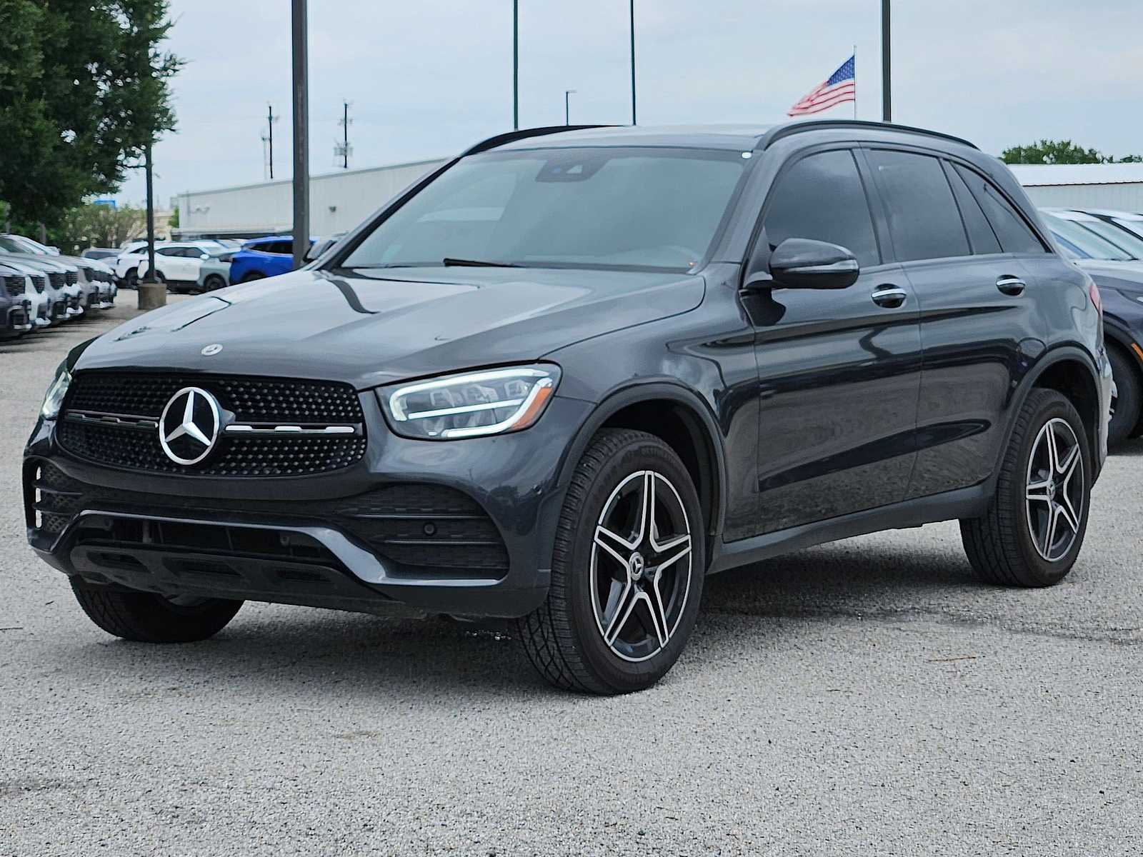 Thumbnail: 2022 Mercedes-Benz GLC - 10