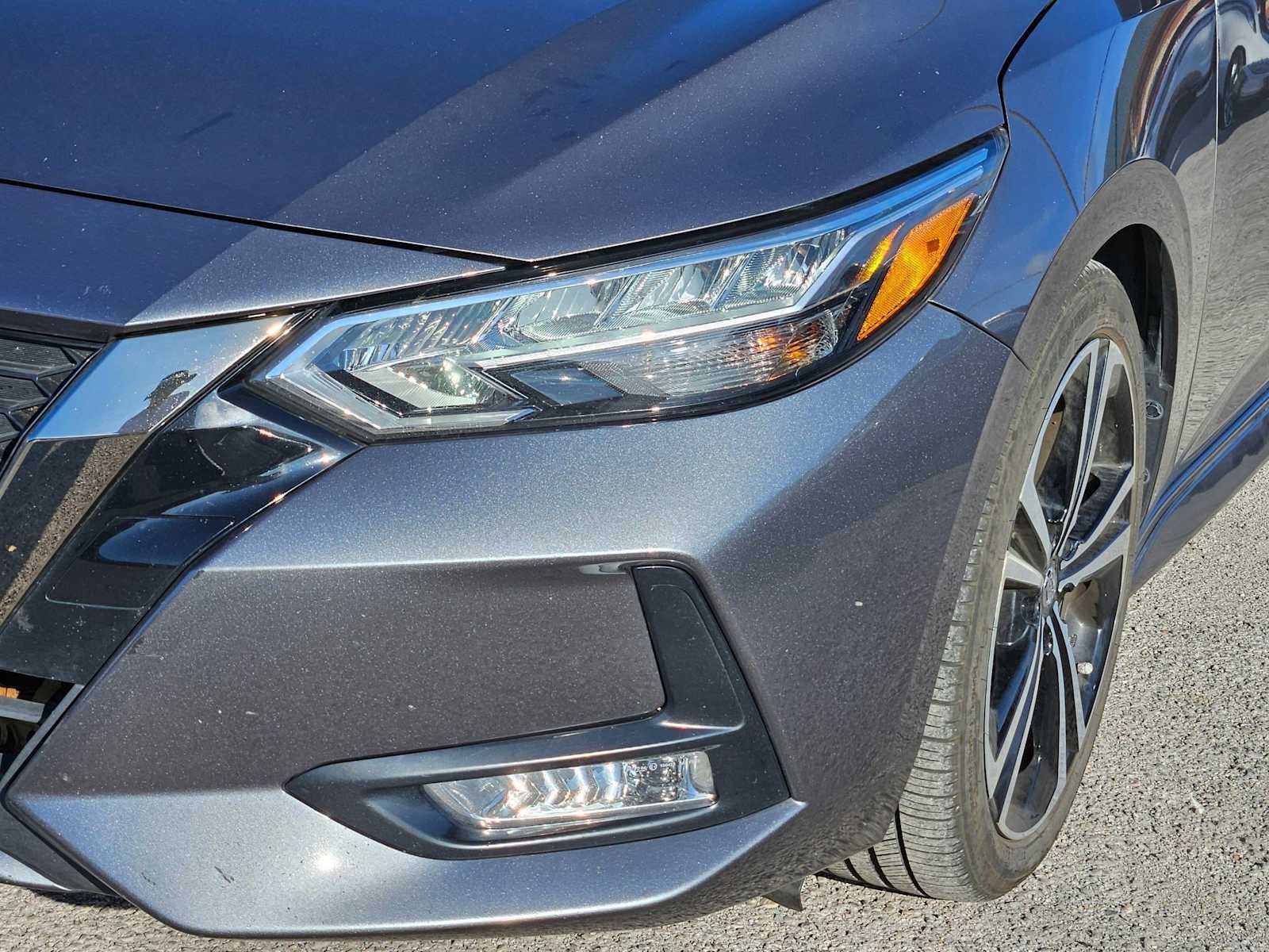 Thumbnail: 2022 Nissan Sentra - 10