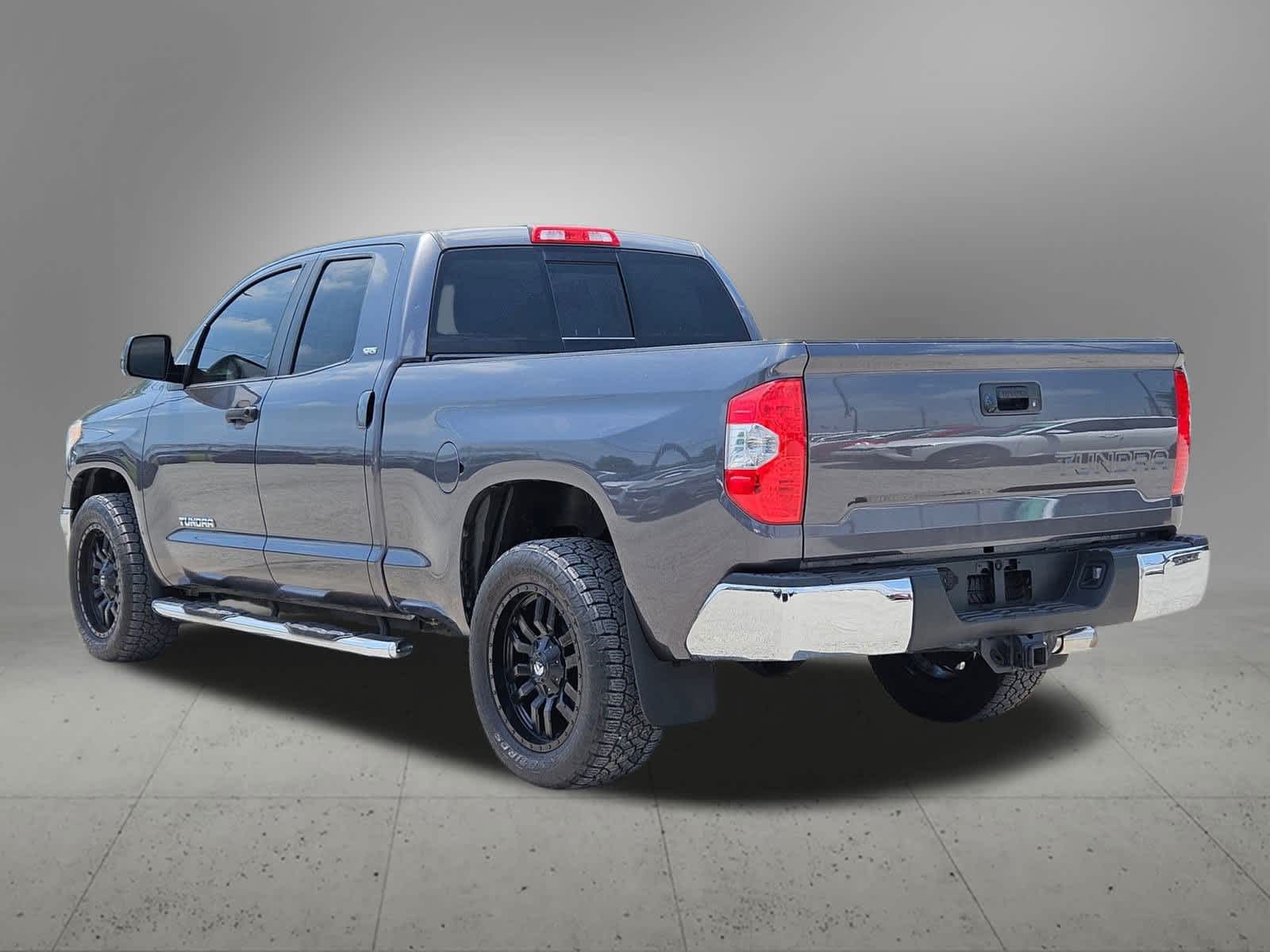 Thumbnail: 2016 Toyota Tundra - 4