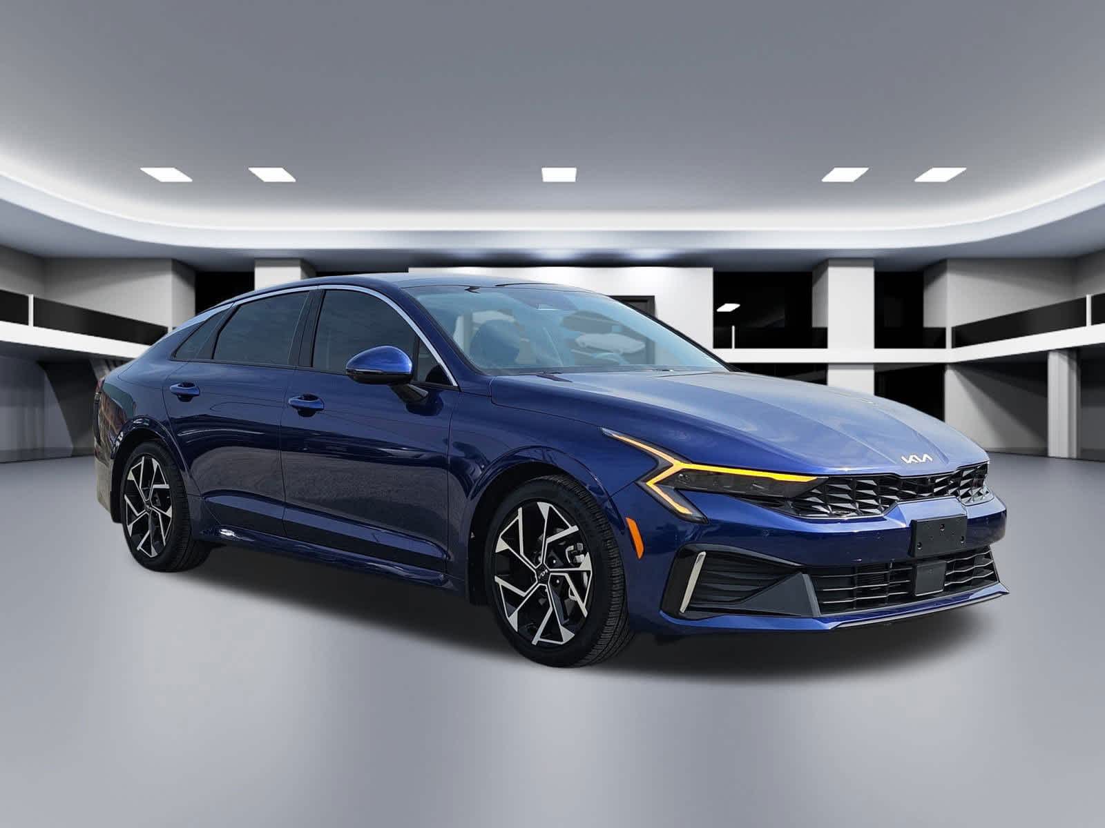 Thumbnail: 2025 Kia K5 - 8