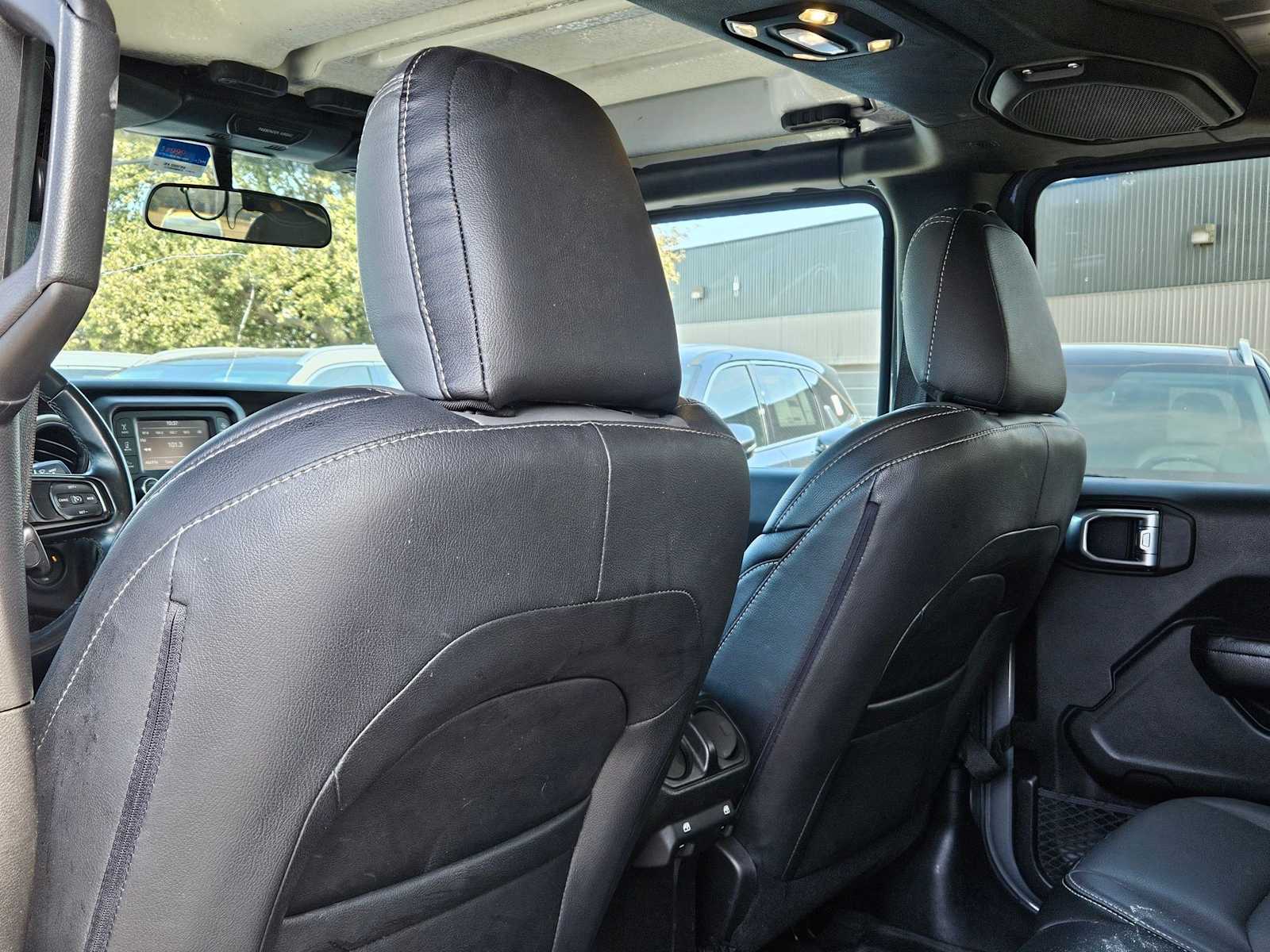 Thumbnail: 2020 Jeep Wrangler - 14