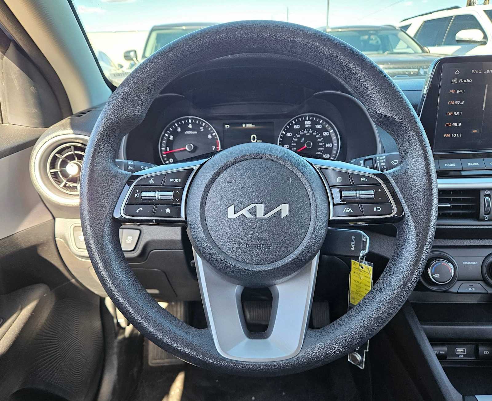 Thumbnail: 2024 Kia Forte - 20