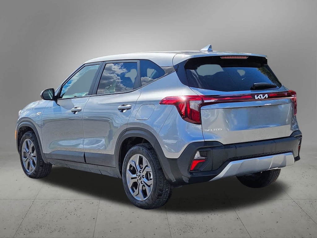 Certified 2024 Kia Seltos LX SUV