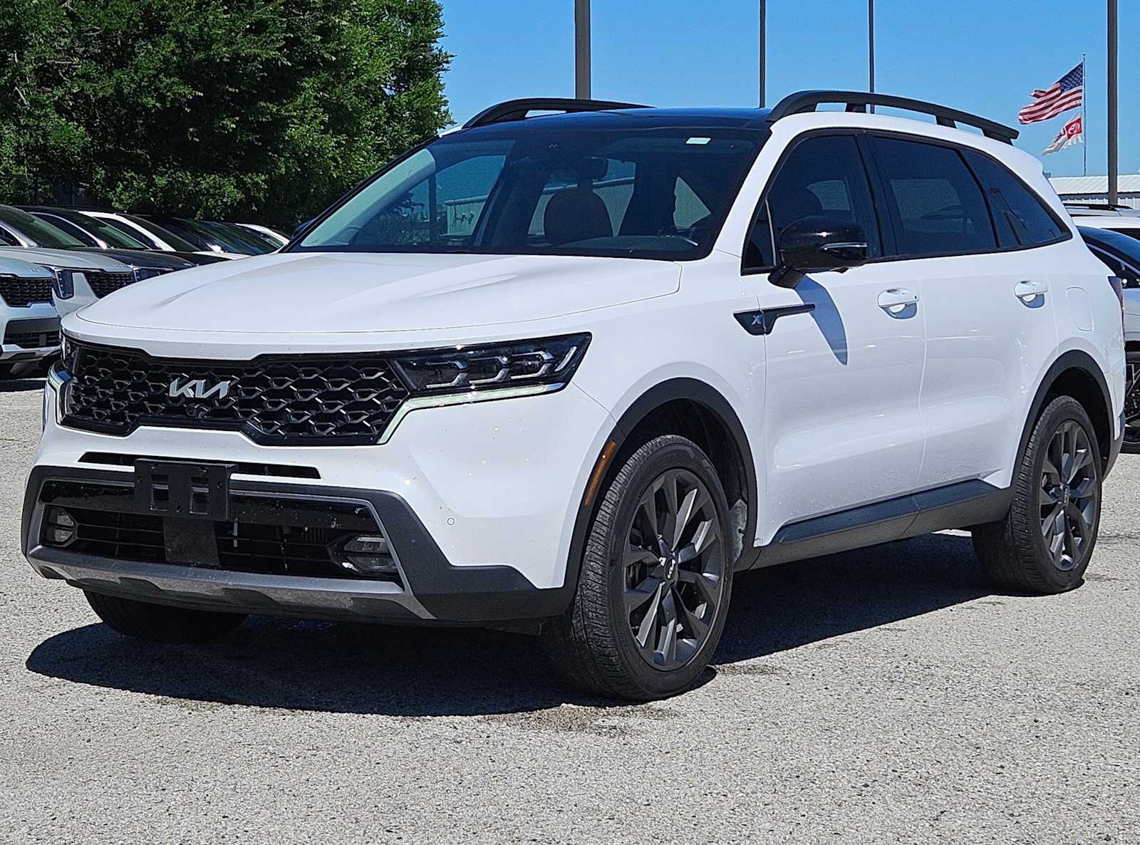 Thumbnail: 2023 Kia Sorento - 10