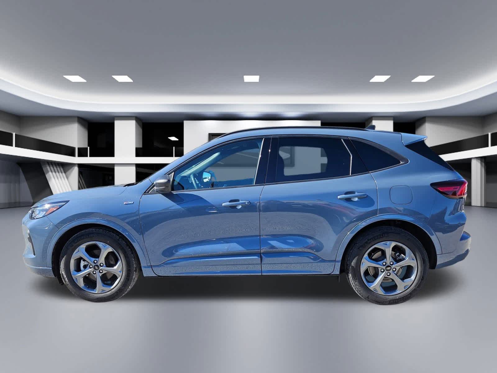 Thumbnail: 2023 Ford Escape - 2